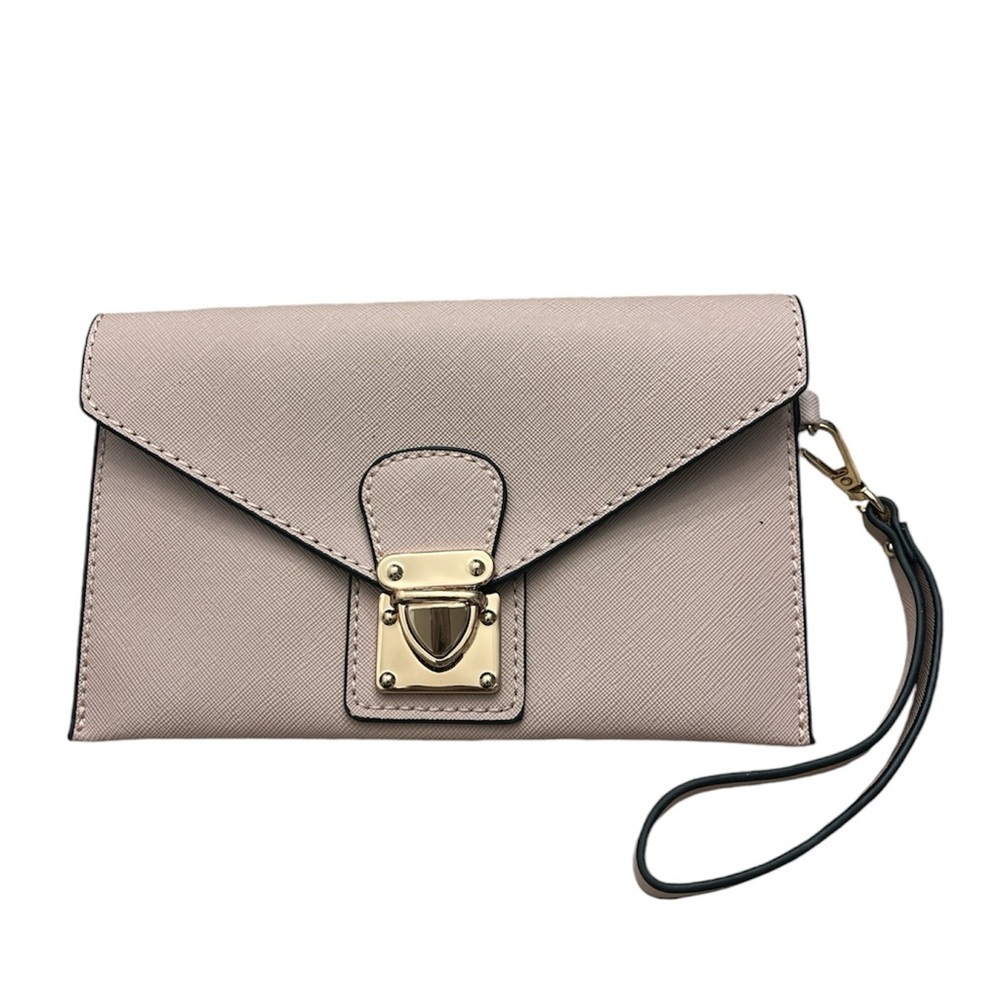 NWOT fashion wristlet nude pink
